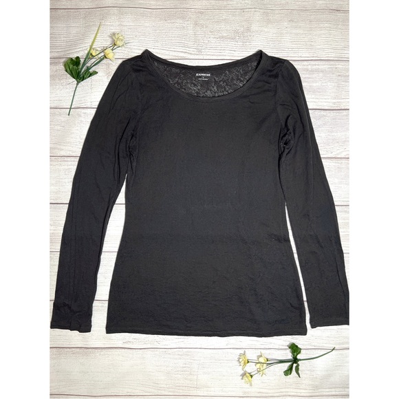 EXPRESS Basic Sheer Print Long Sleeve Top in Gray - Picture 12 of 12